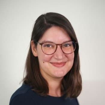  Dr. Julia Baron
